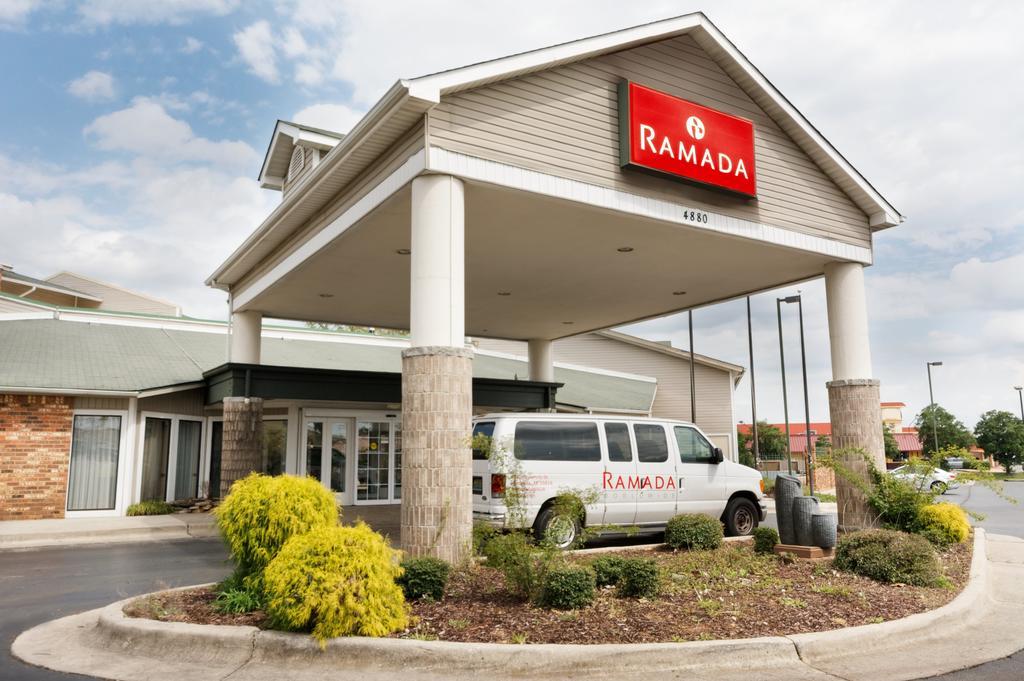 Ramada Huntsville Luaran gambar