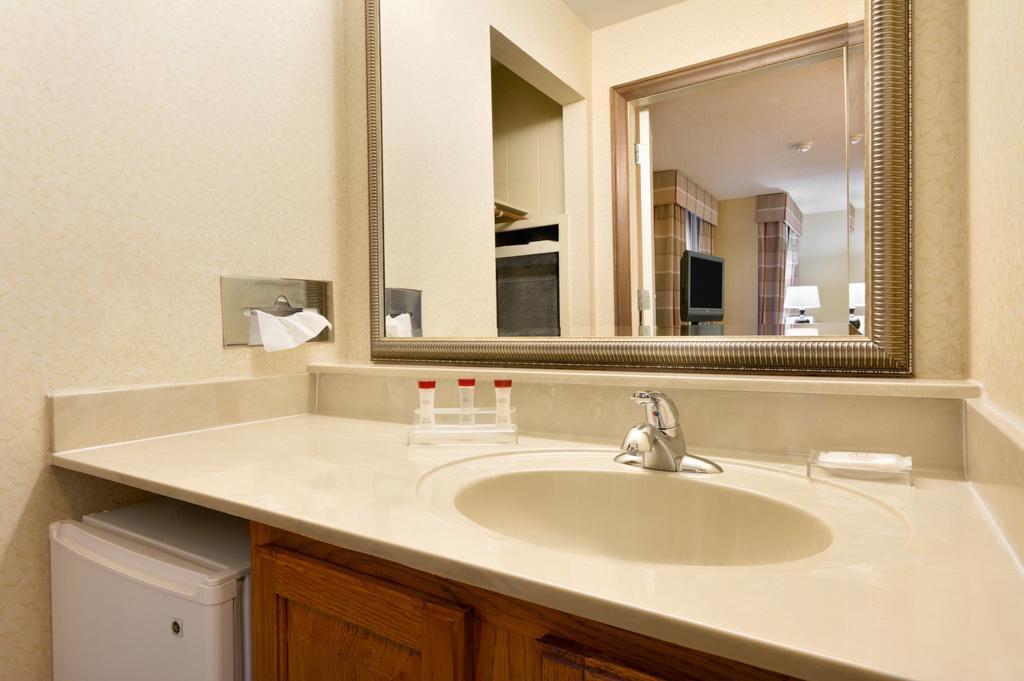 Ramada Huntsville Bilik gambar
