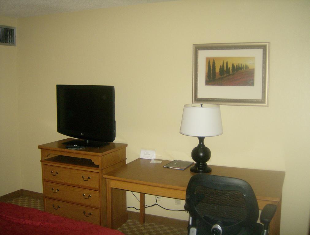 Ramada Huntsville Bilik gambar